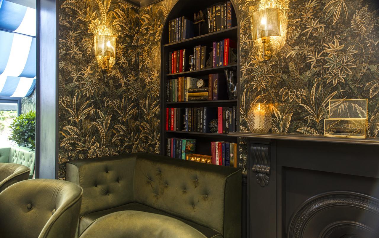 The Academy - Small Luxury Of The World Londen